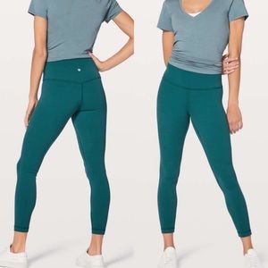 Lululemon Align Dark Uniform Blue 25” size 4